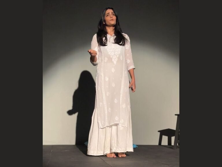 Actress Anjali Sharma, renowned for her role in Operation Mayfair, captivated audiences’ attention at a powerful Theatre Show centered on the Gaza incident